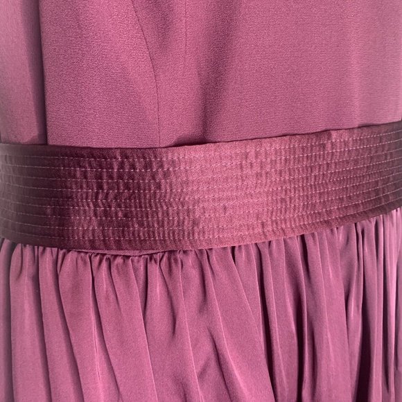 White Vera Wang Wine Red Halter Neck Formal Gown Prom Back Slit - Picture 4 of 15